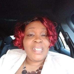 Meet your Posher, Carolyn